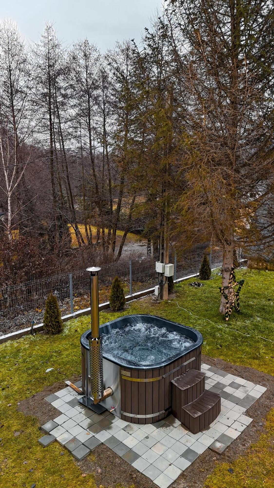 Povestea Din Munti Arpaşu de Sus Exterior foto